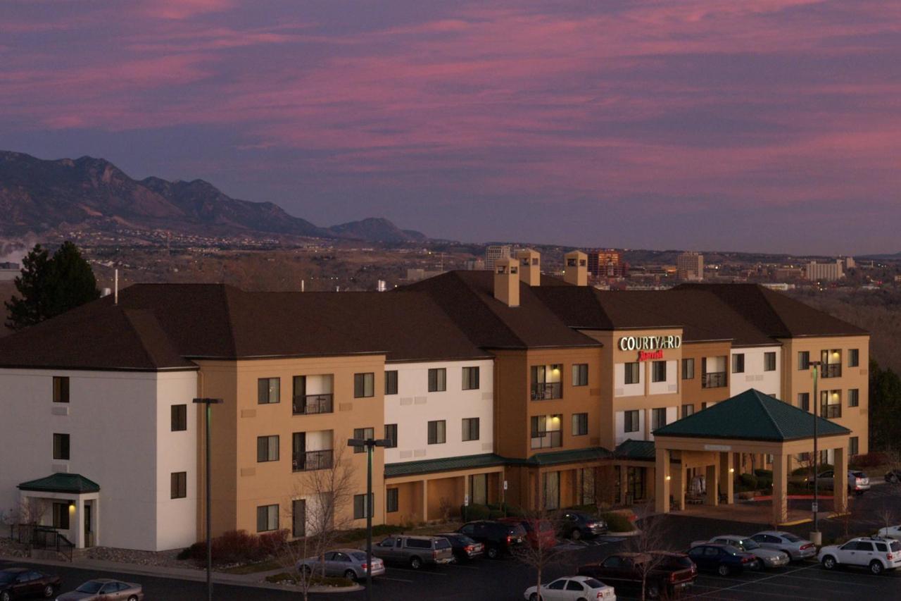 Hotel Courtyard By Marriott Colorado Springs South Exterior foto